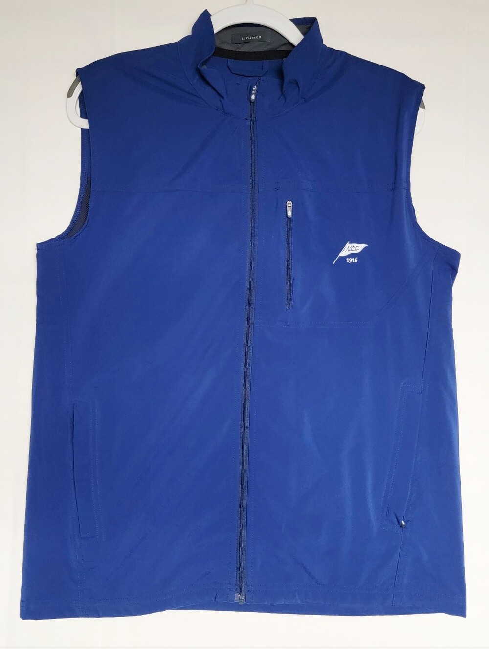 Turtleson Performance Golf Vest Mens  Newton Country Club NCC 1916 New Jersey